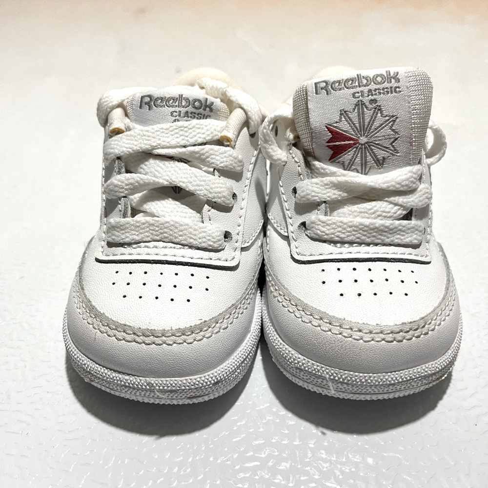Reebok classic leather Toddler size 2